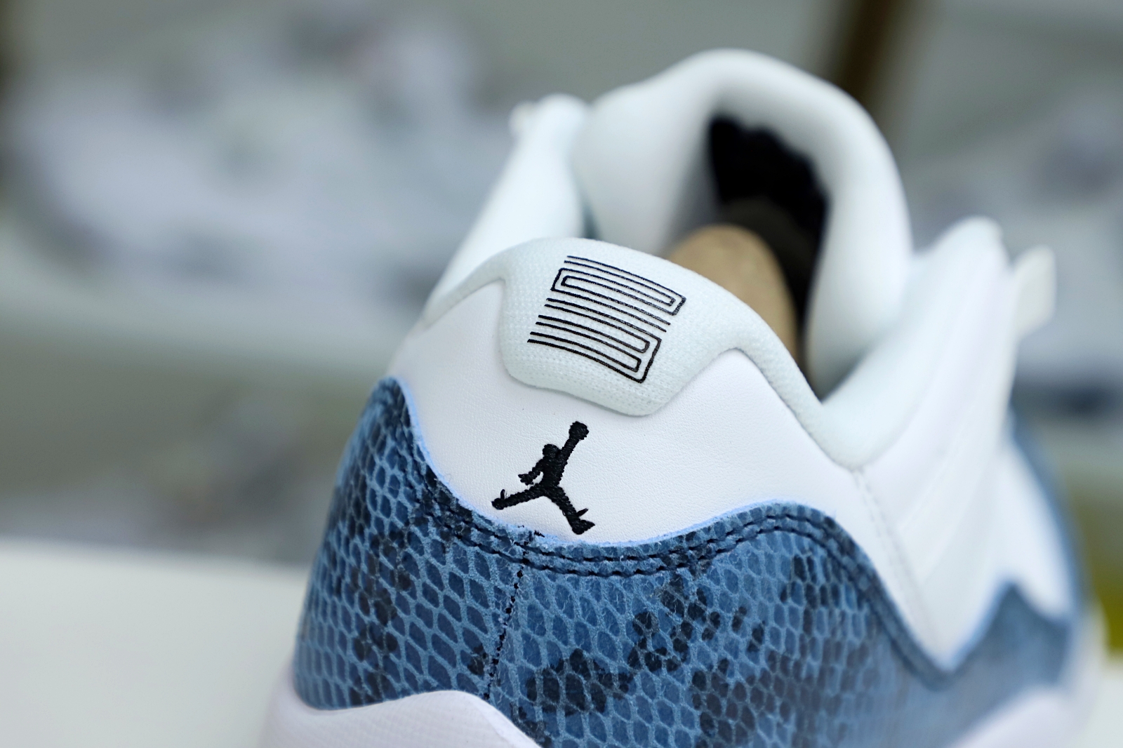 Jordan Air Jordan 11 “navy snakeskin”