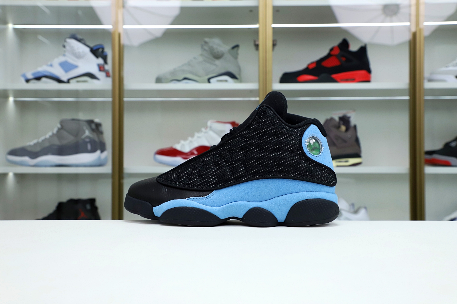 Air Jordan 13 "Black UNC"