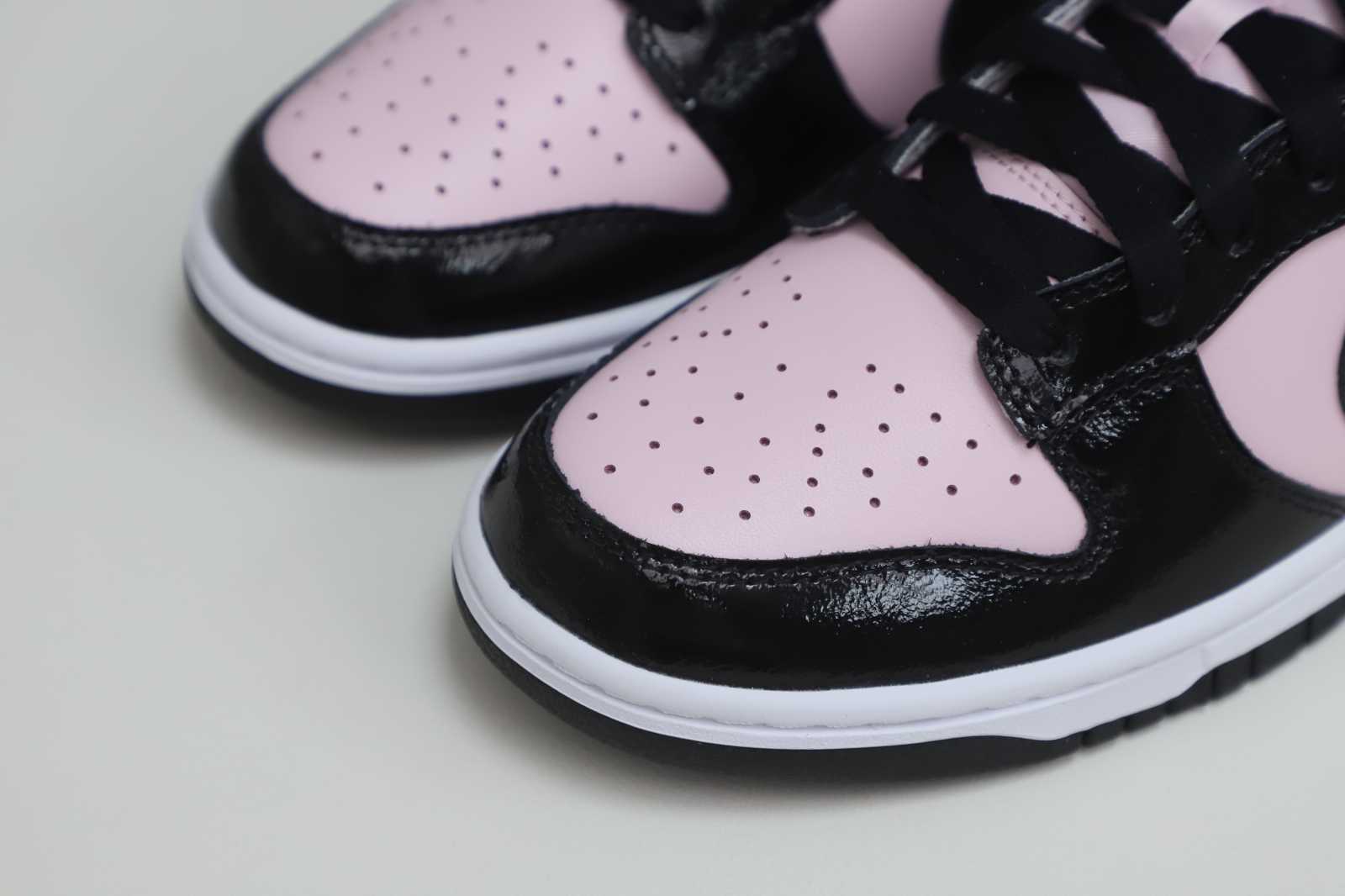 Nike Dunk Low ESS "Pink Black"