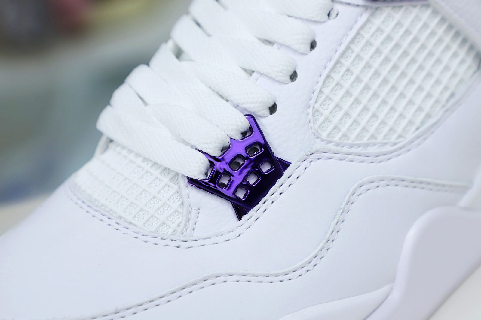 AIR JORDAN 4 PURPLE METALLIC