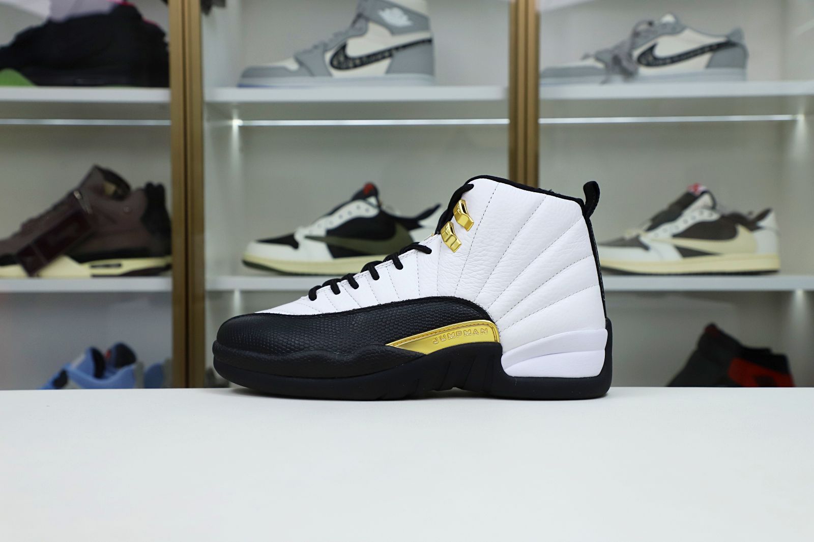 AIR JORDAN 12 RETRO 