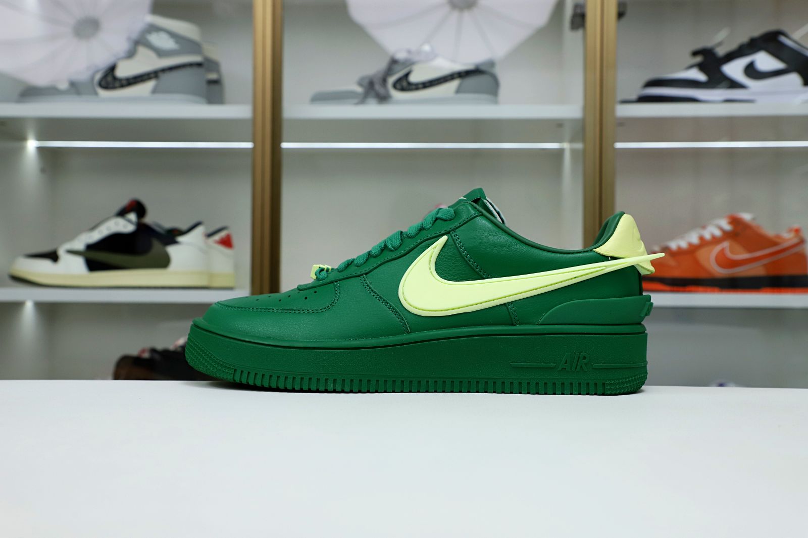 AMBUSH xNike Air Force1 Low"Pine Green and Citron"