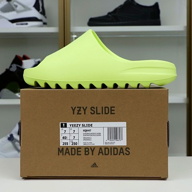 Yeezy Slide &quotglow green" HQ6447