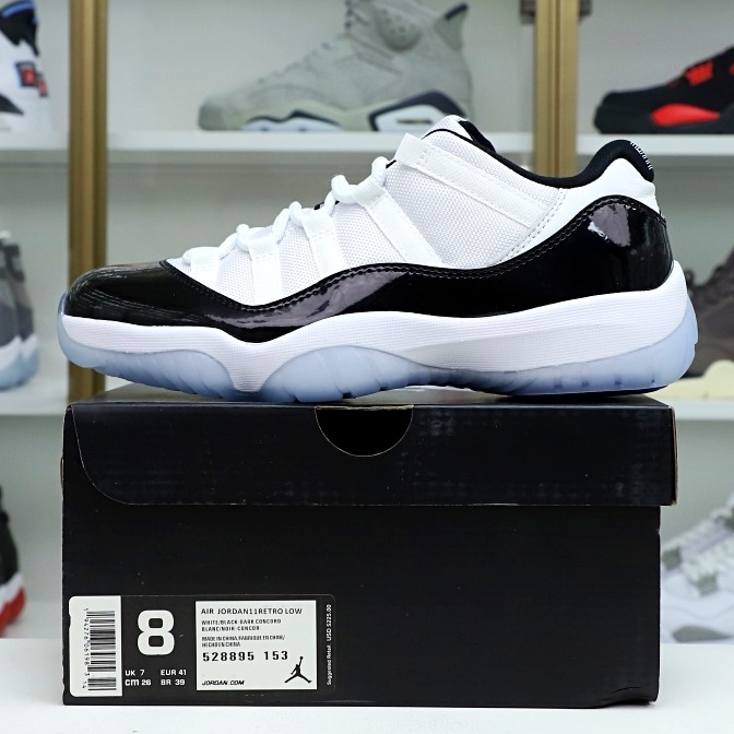 AIR JORDAN 11 RETRO LOW CONCORD