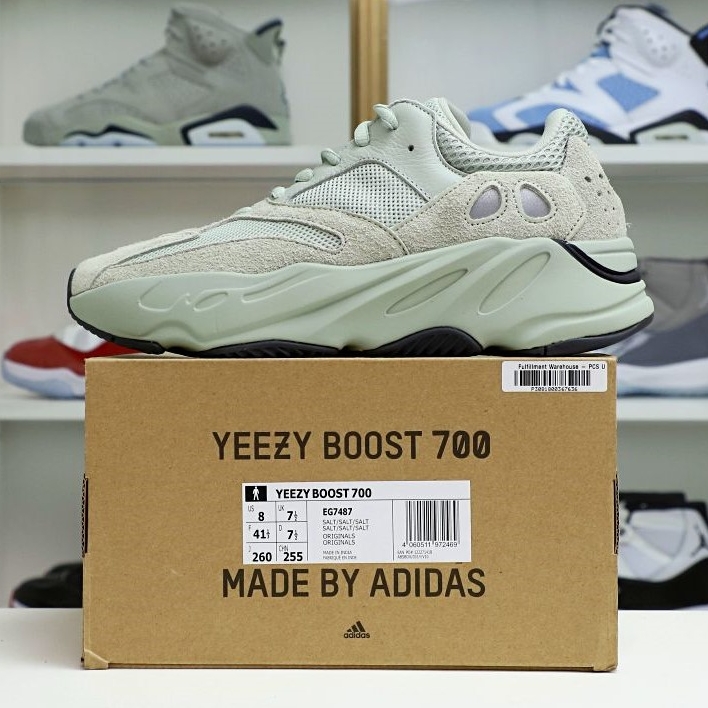 YEEZY BOOST 700 SALT