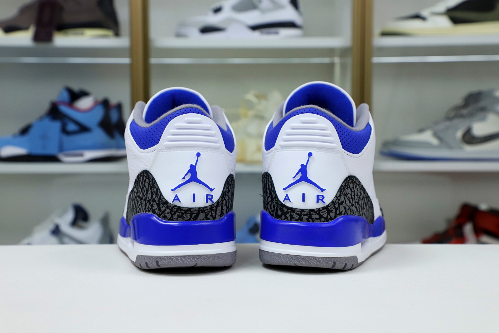 AIR JORDAN 3 RETRO 