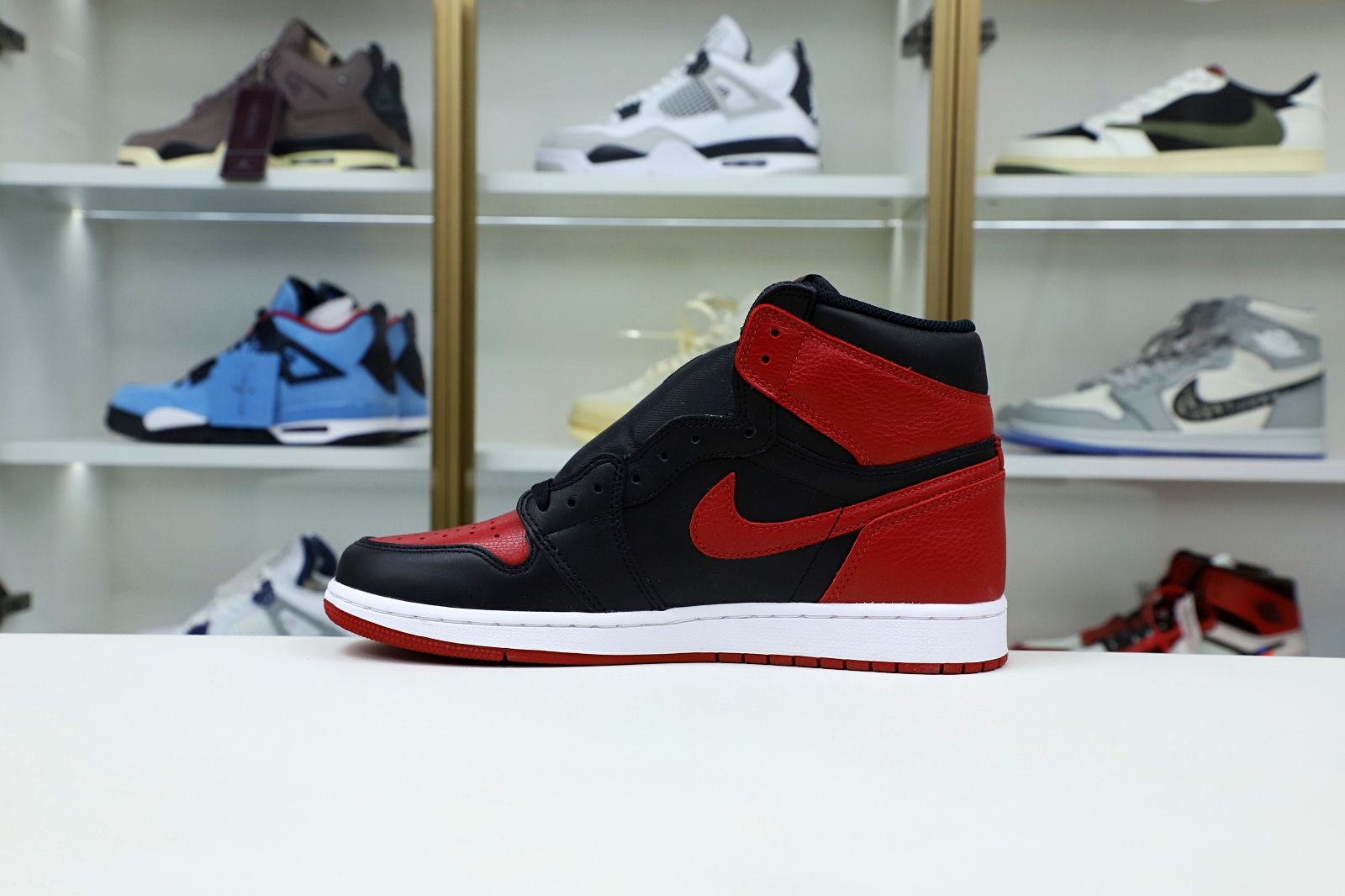 AIR JORDAN 1 RETRO HIGH OG 