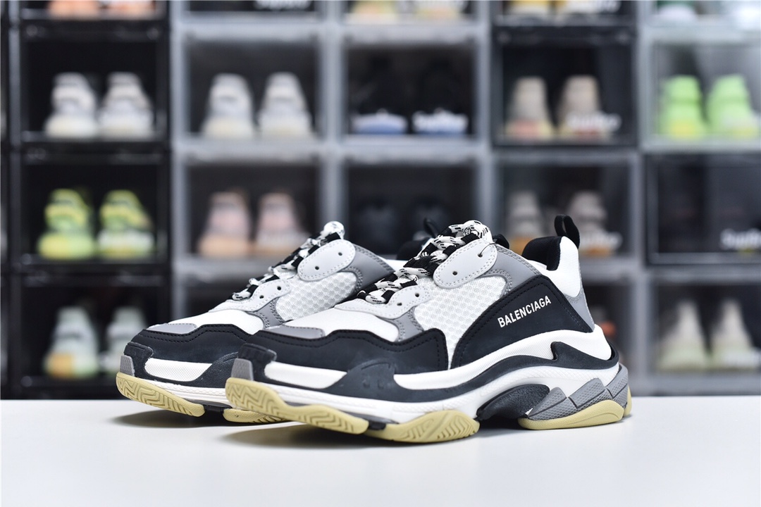 BLGA Triple S