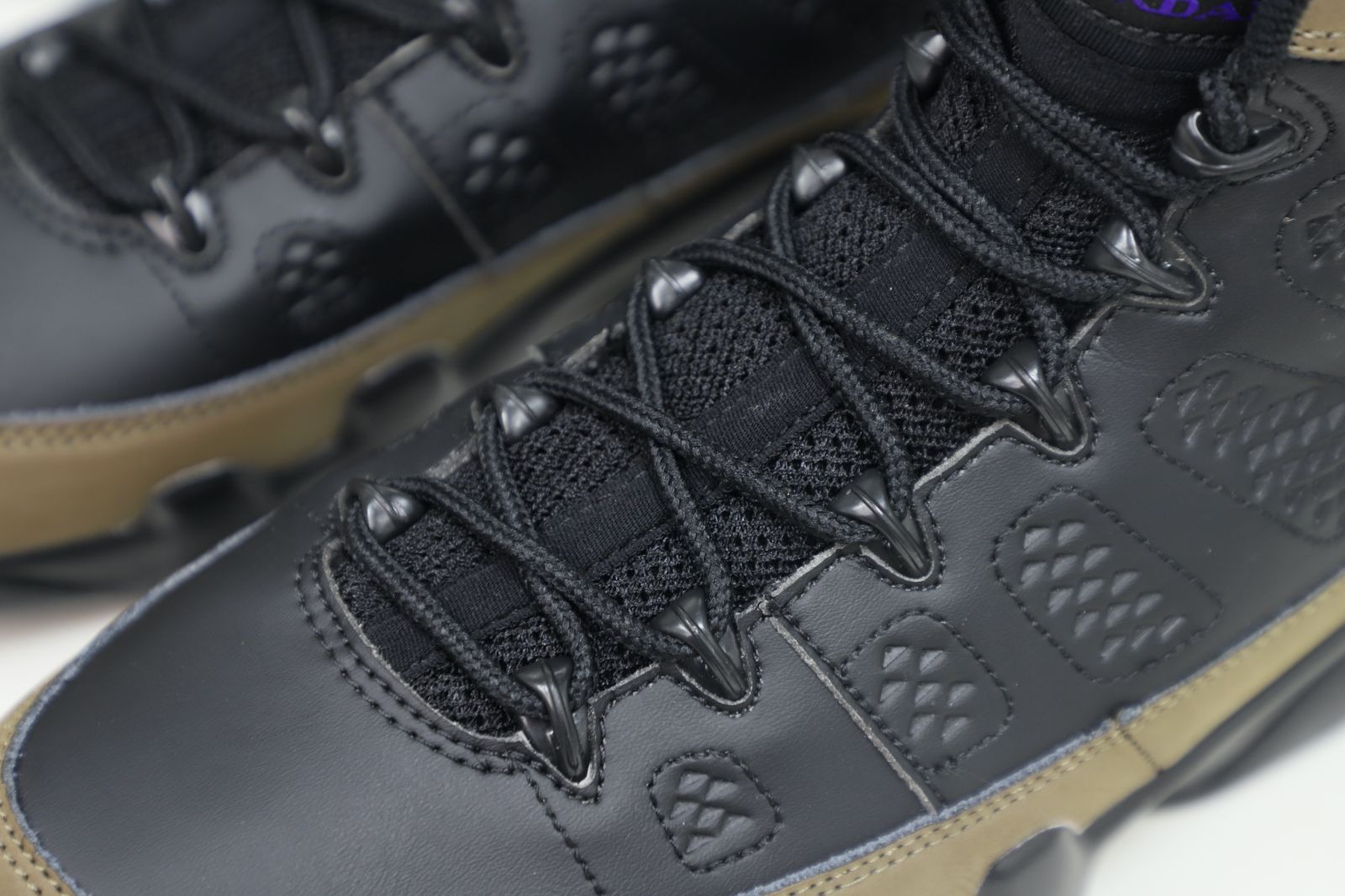 Air Jordan 9"Light Olive"