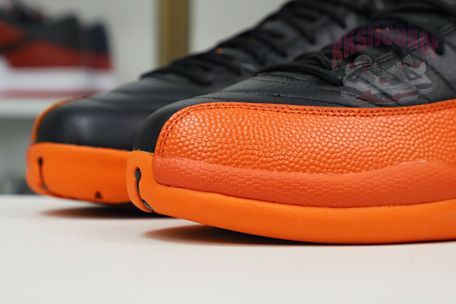 Jordan Air Jordan 12"BrilliantOrange"