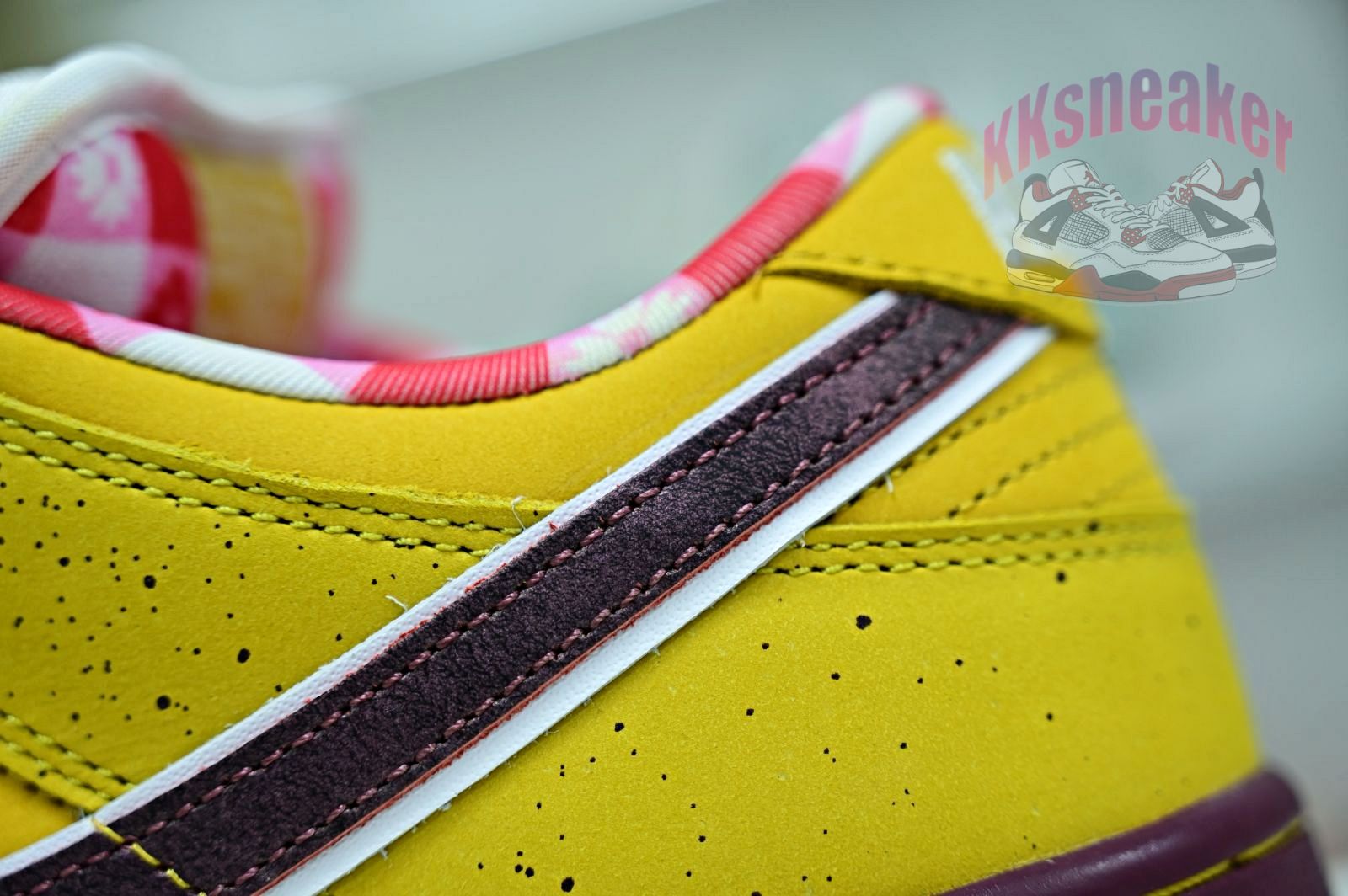 Nike Dunk SB Low YellowLobster