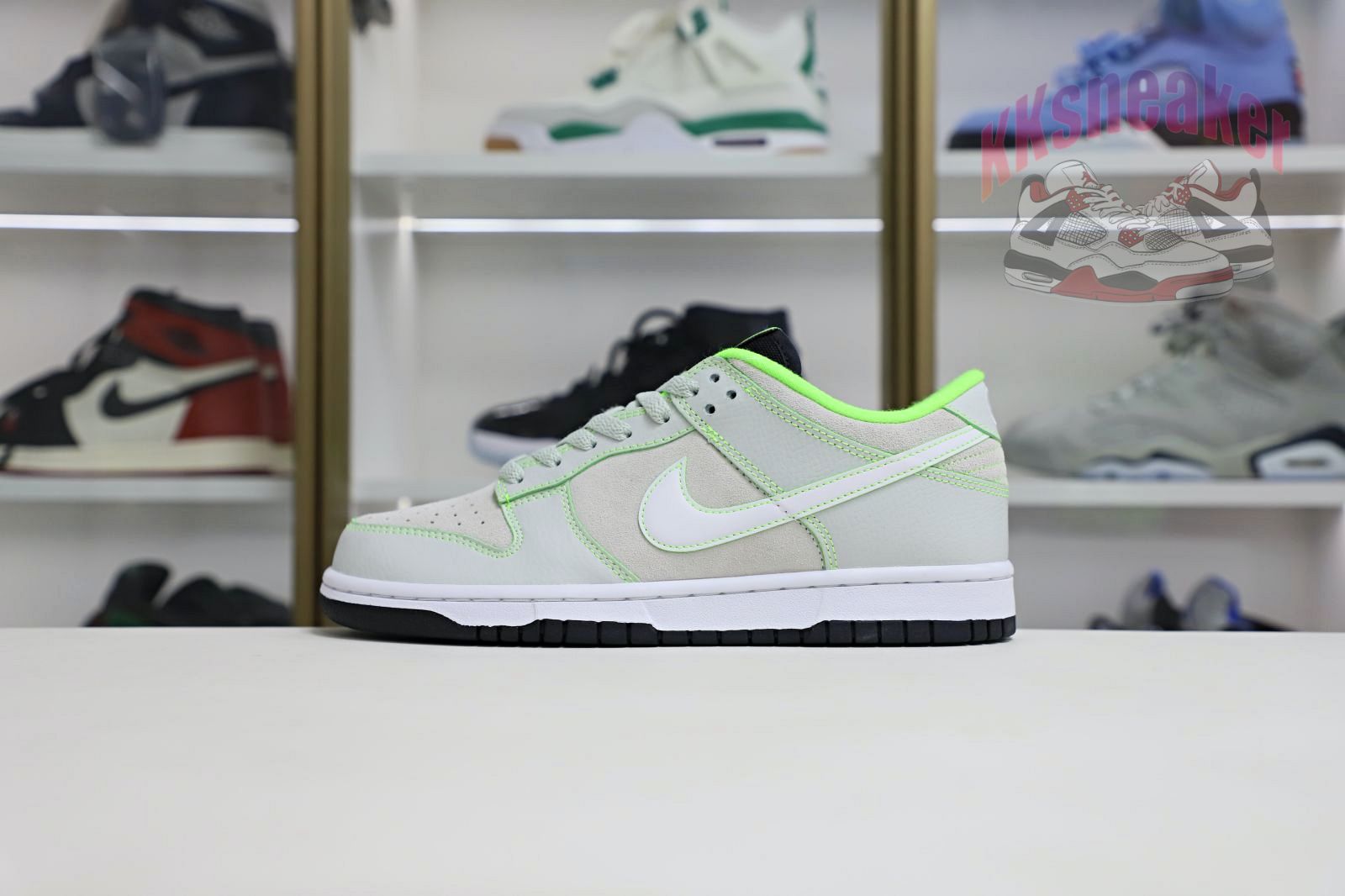 Nike Dunk Low University of Oregon PE