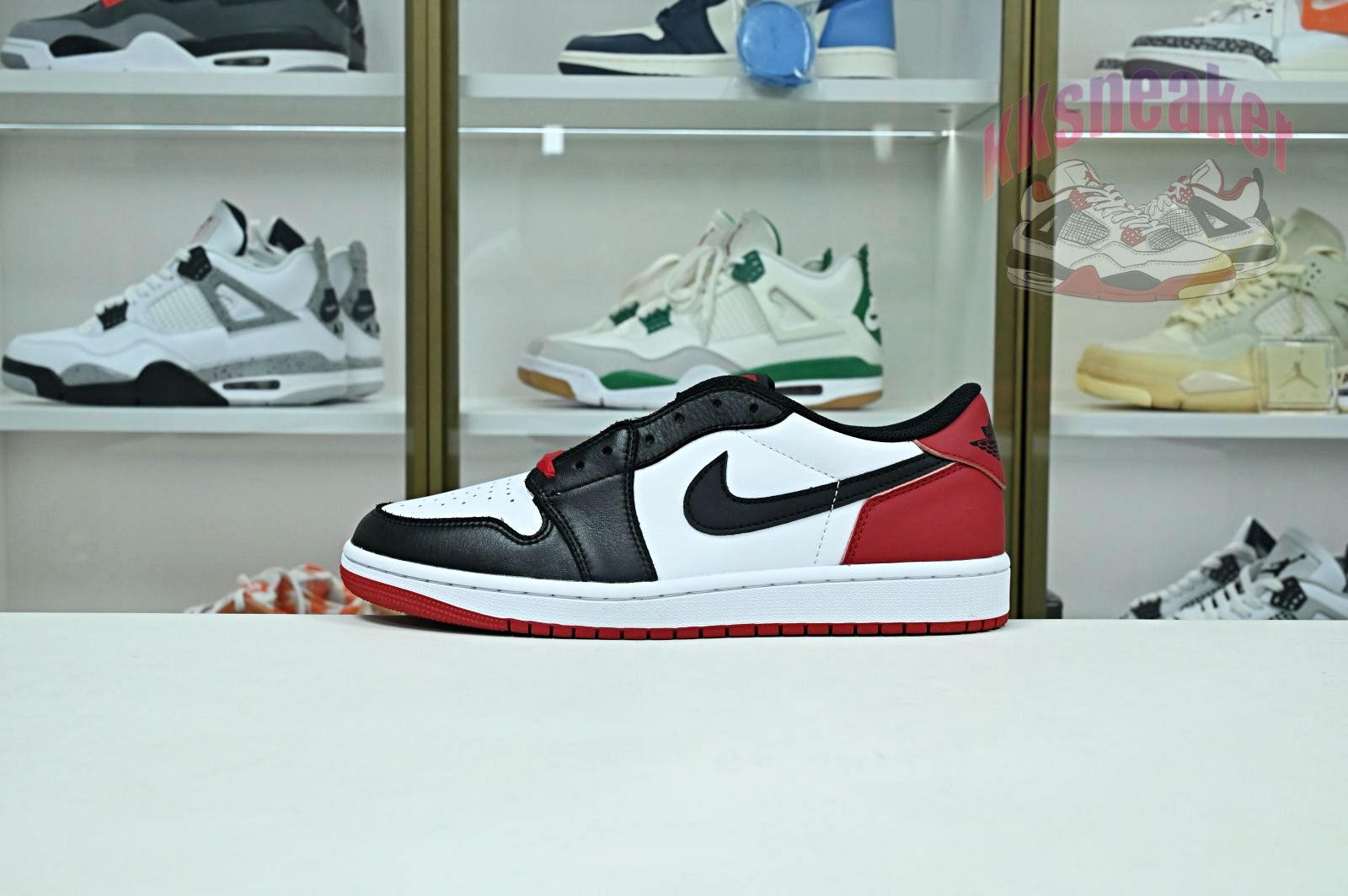 Jordan Air Jordan 1 Low OG "Black Toe"