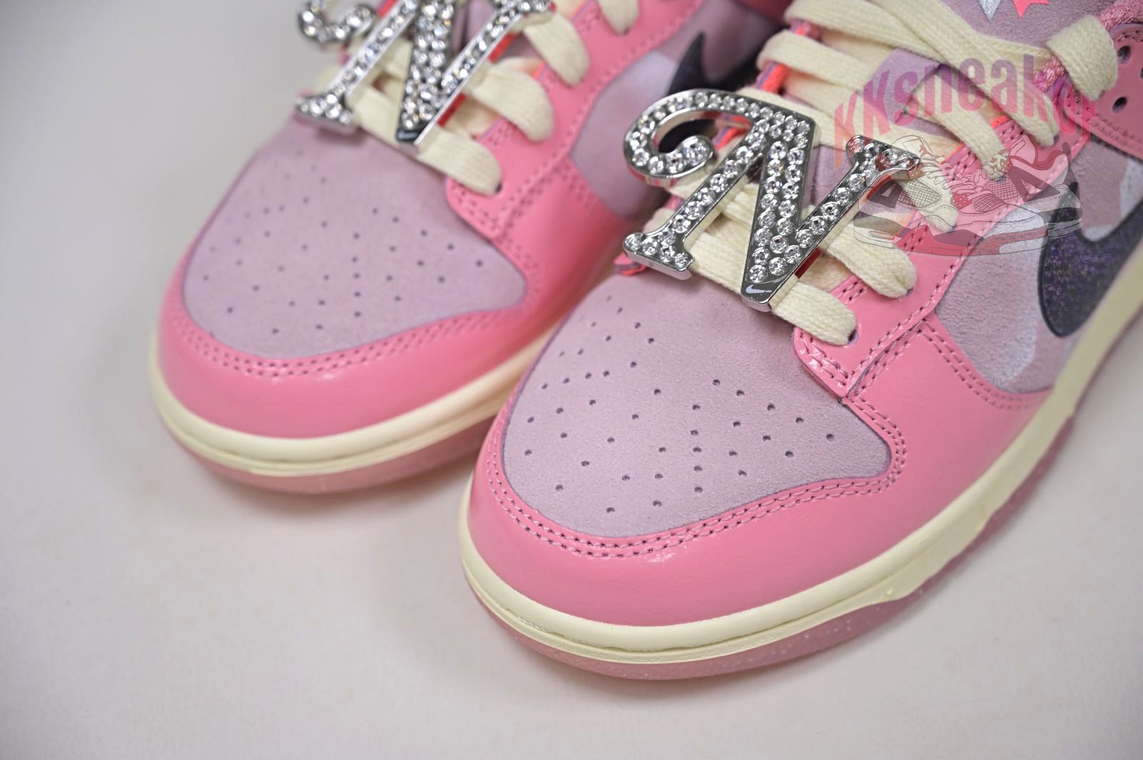 Nike Dunk Low"Hot Punch and PinkFoam" barbie