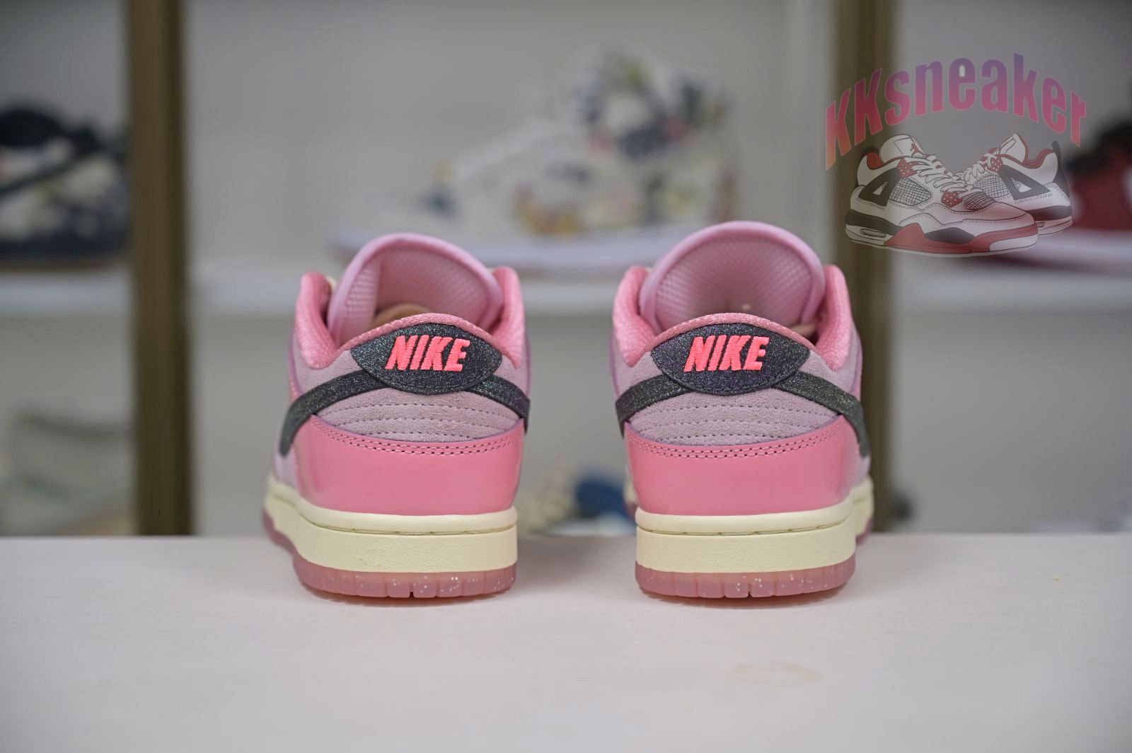 Nike Dunk Low"Hot Punch and PinkFoam" barbie