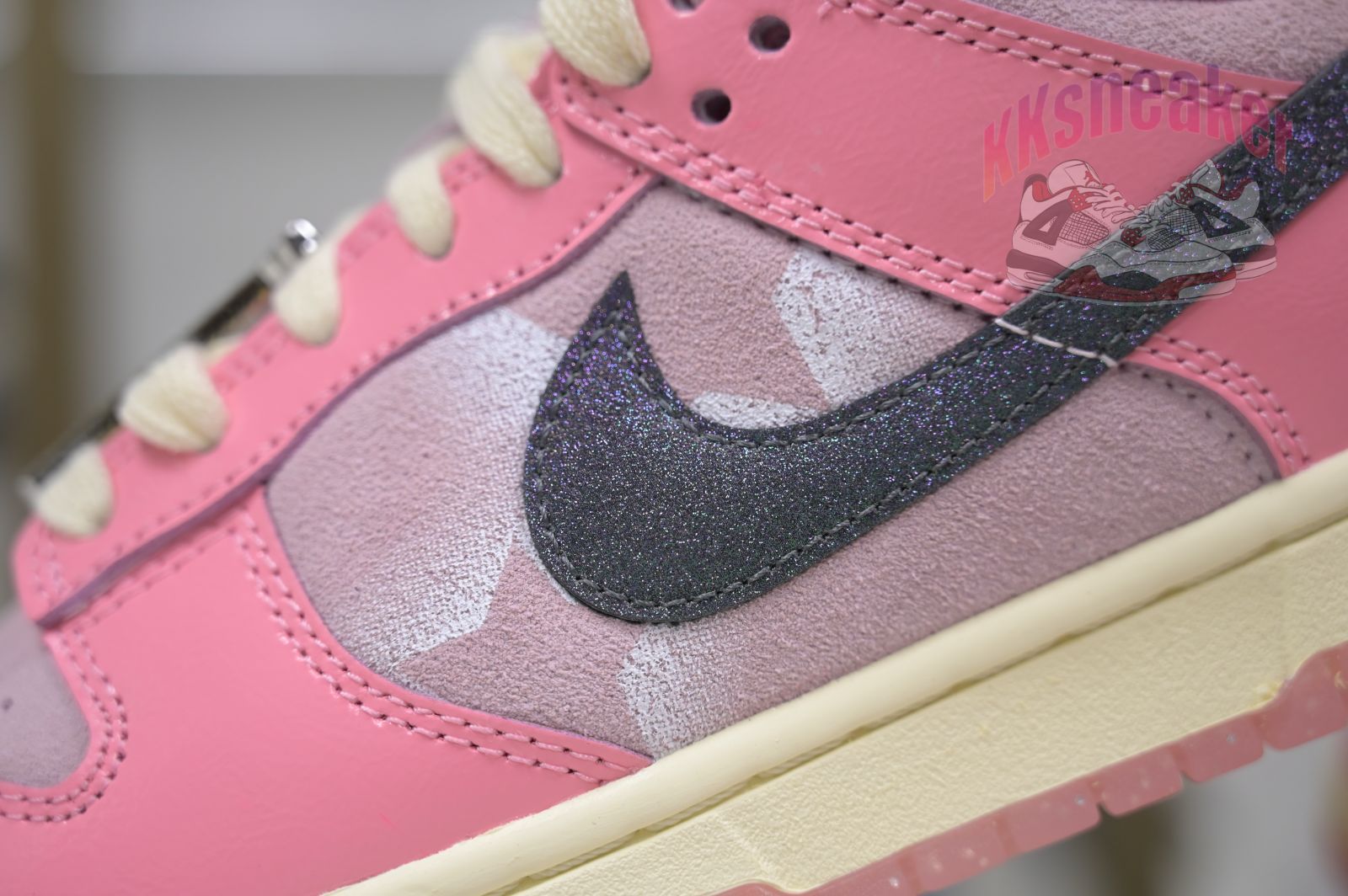 Nike Dunk Low"Hot Punch and PinkFoam" barbie