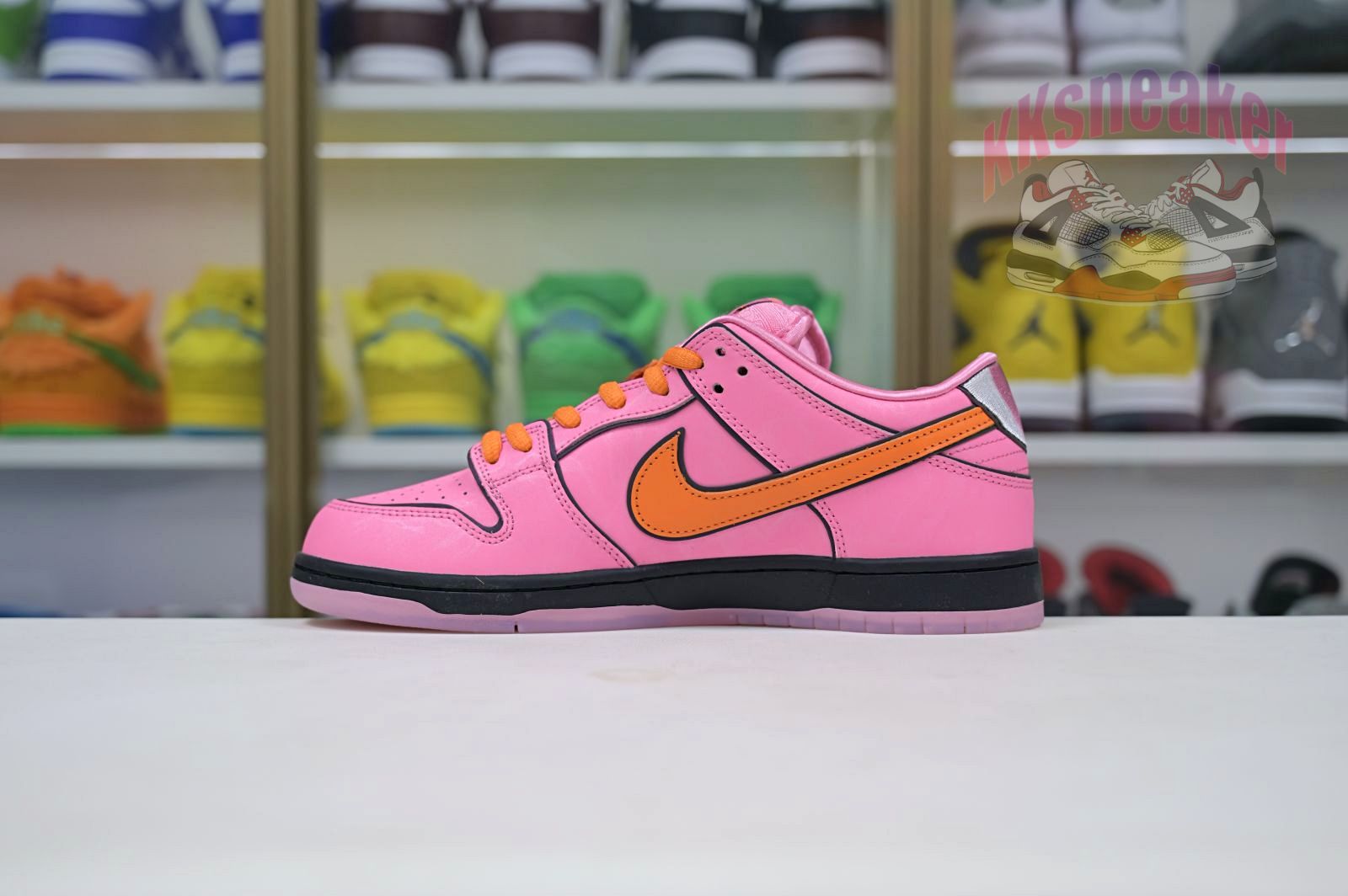 The Powerpuff Girls x Nike Dunk SB Low