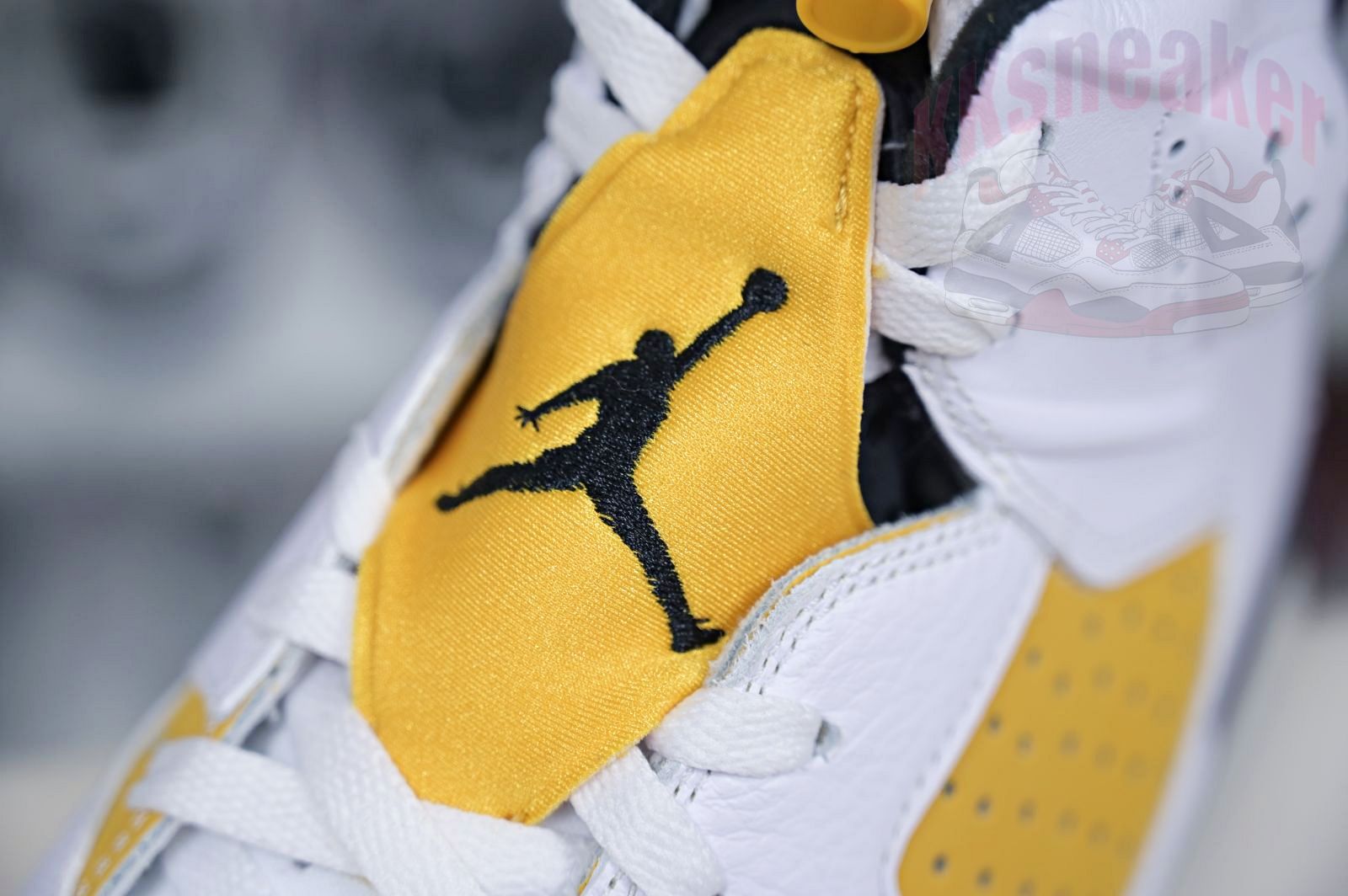 Air Jordan 6 "Yellow Ochre"