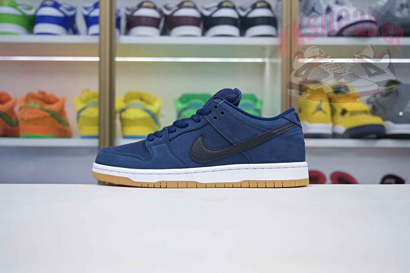 Nike Dunk SB Low Pro Iso "Navy Gum"