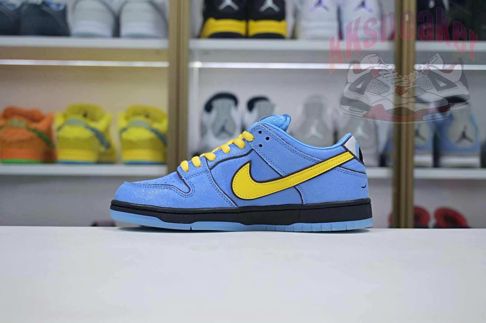 The Powerpuff Girls x Nike Dunk SB Low