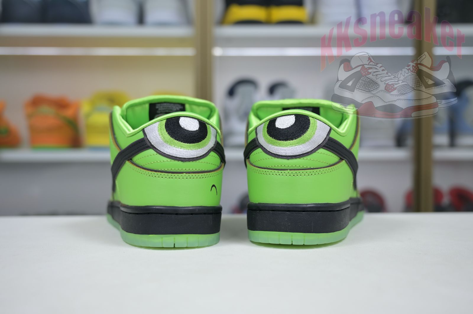 The Powerpuff Girls x Nike Dunk SB Low