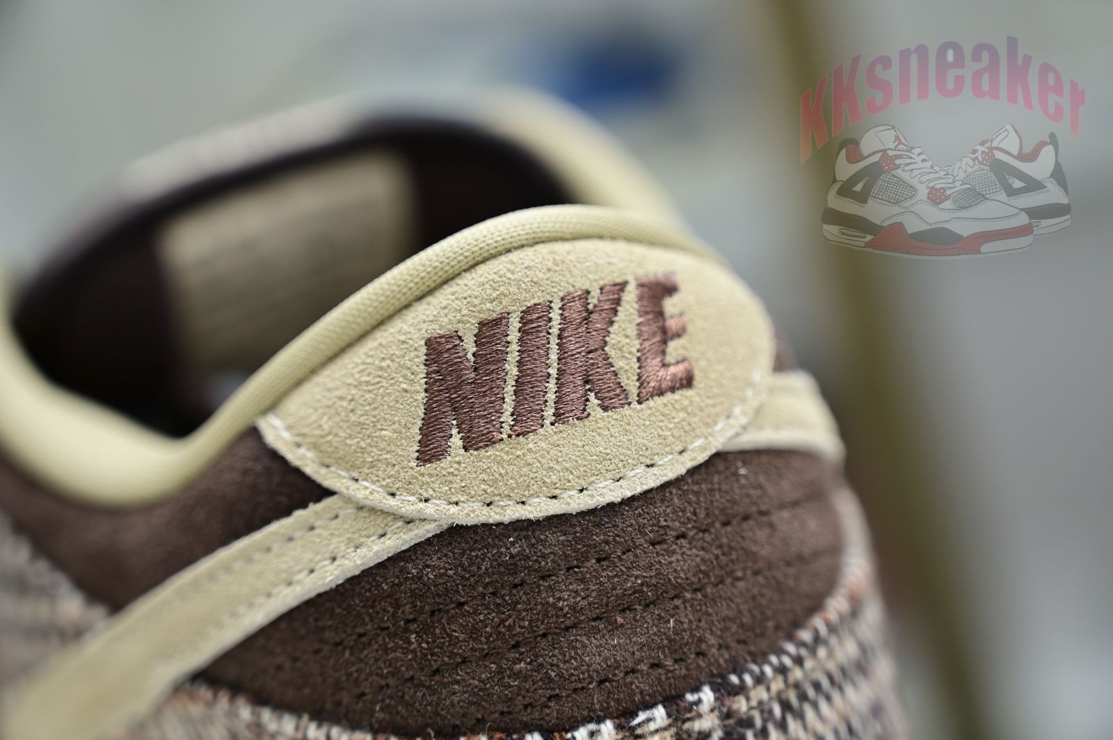 Nike Dunk SB Low Tweed