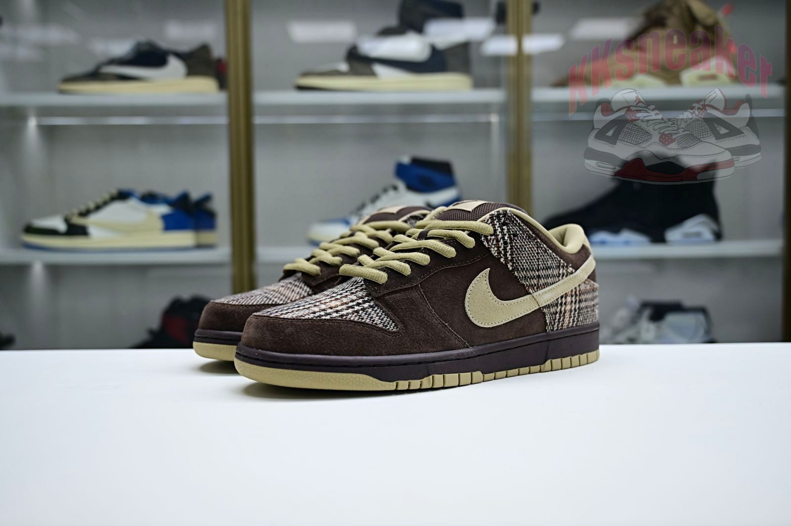 Nike Dunk SB Low Tweed