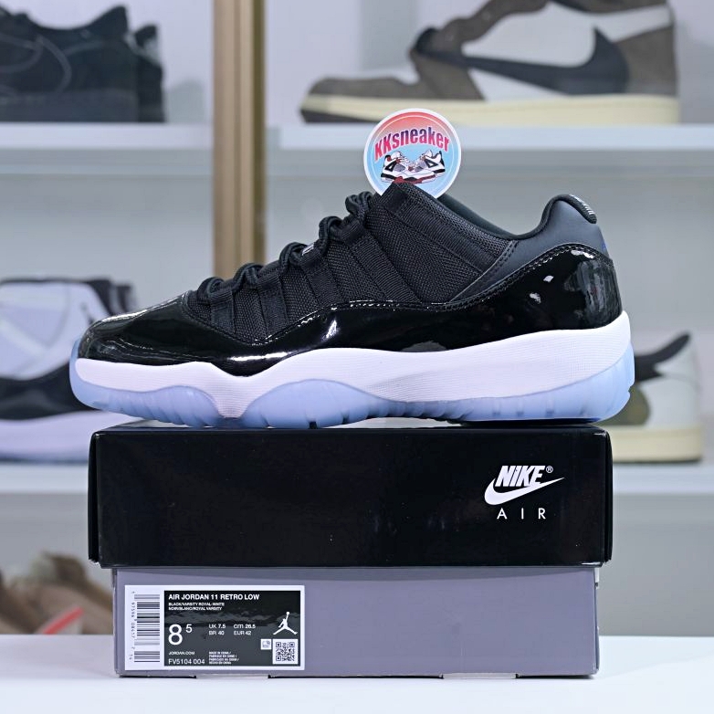 Air Jordan 11 Low &quotSpace Jam"