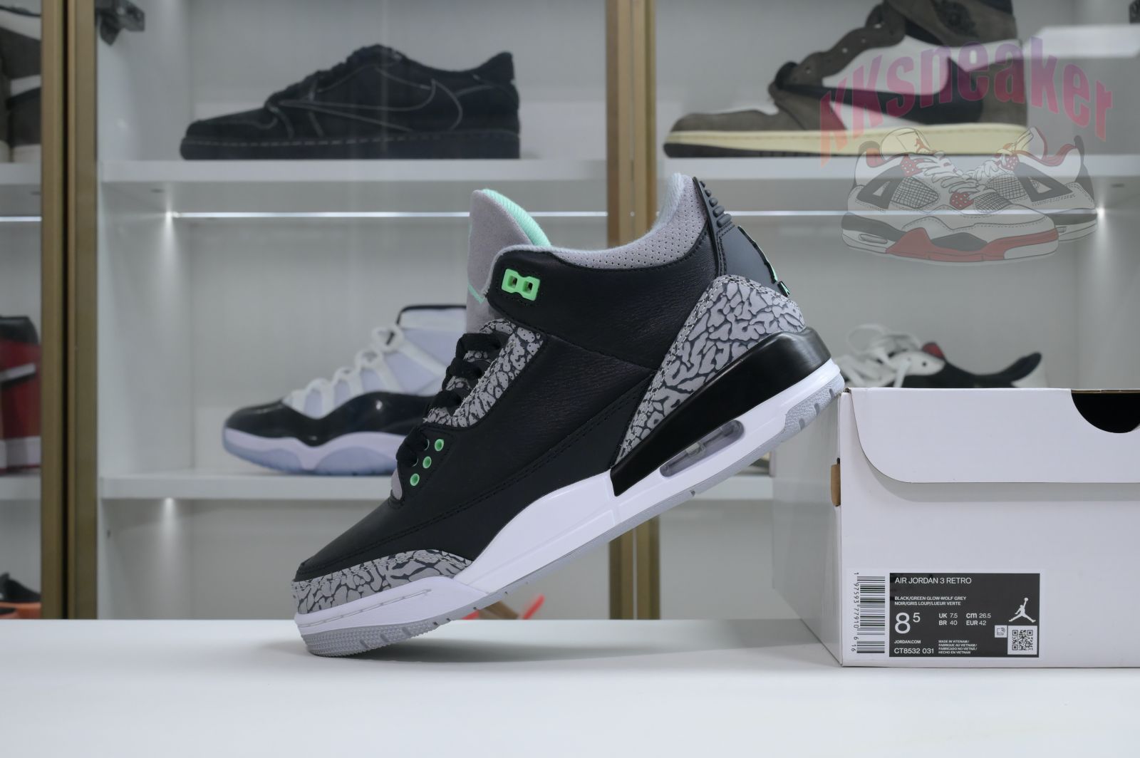 Air Jordan 3 Green Glow AJ3