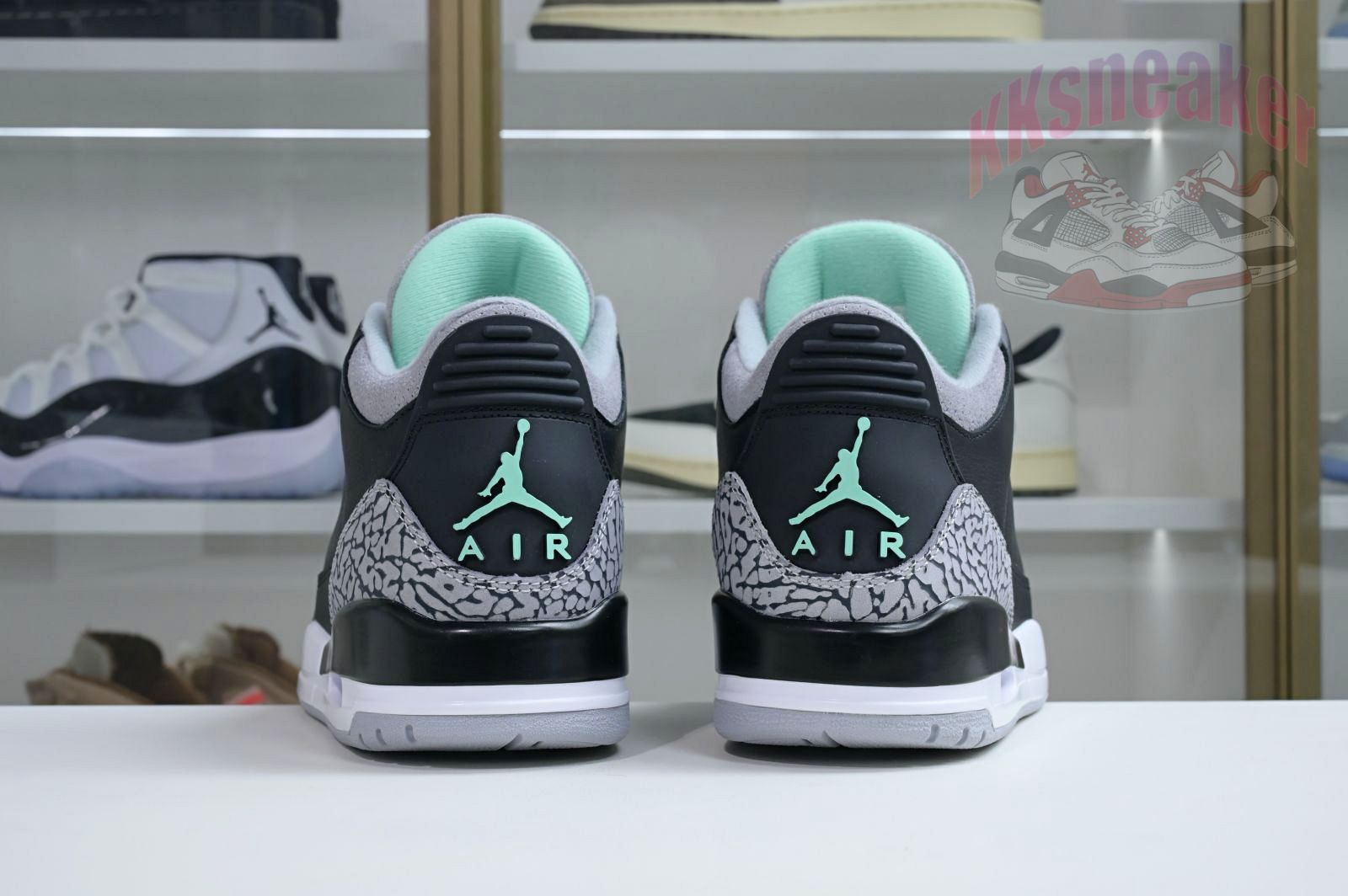 Air Jordan 3 Green Glow AJ3