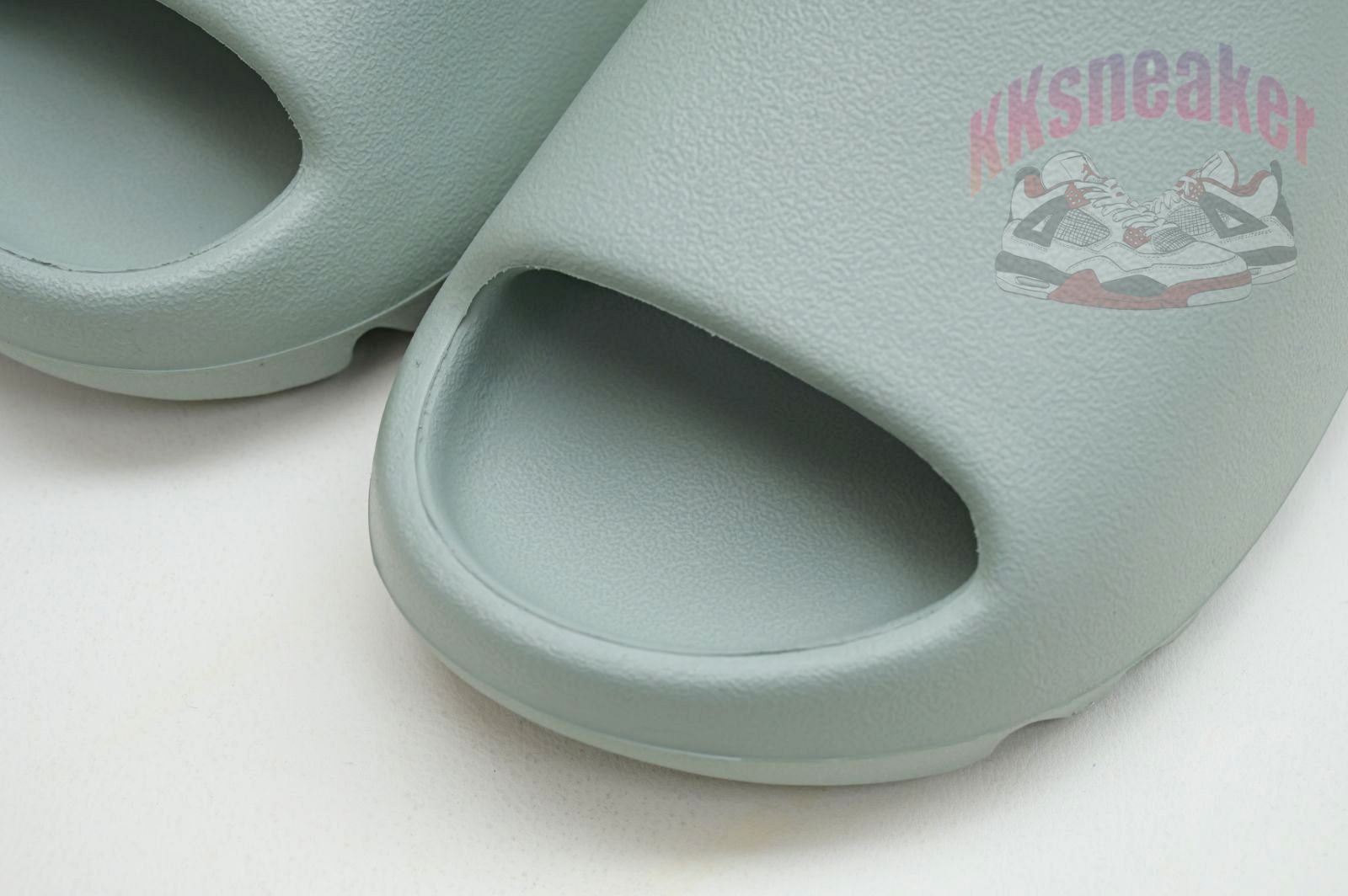 adidas originals Yeezy Slide Salt