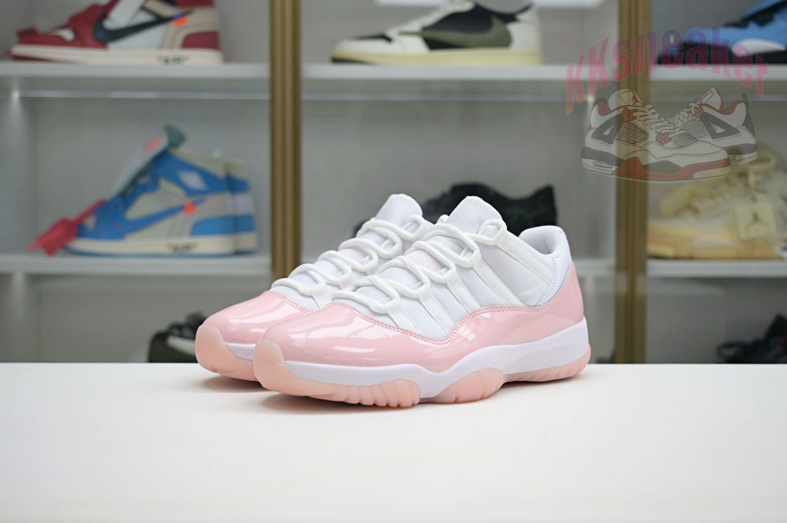 Jordan Air Jordan 11 Low WMNS