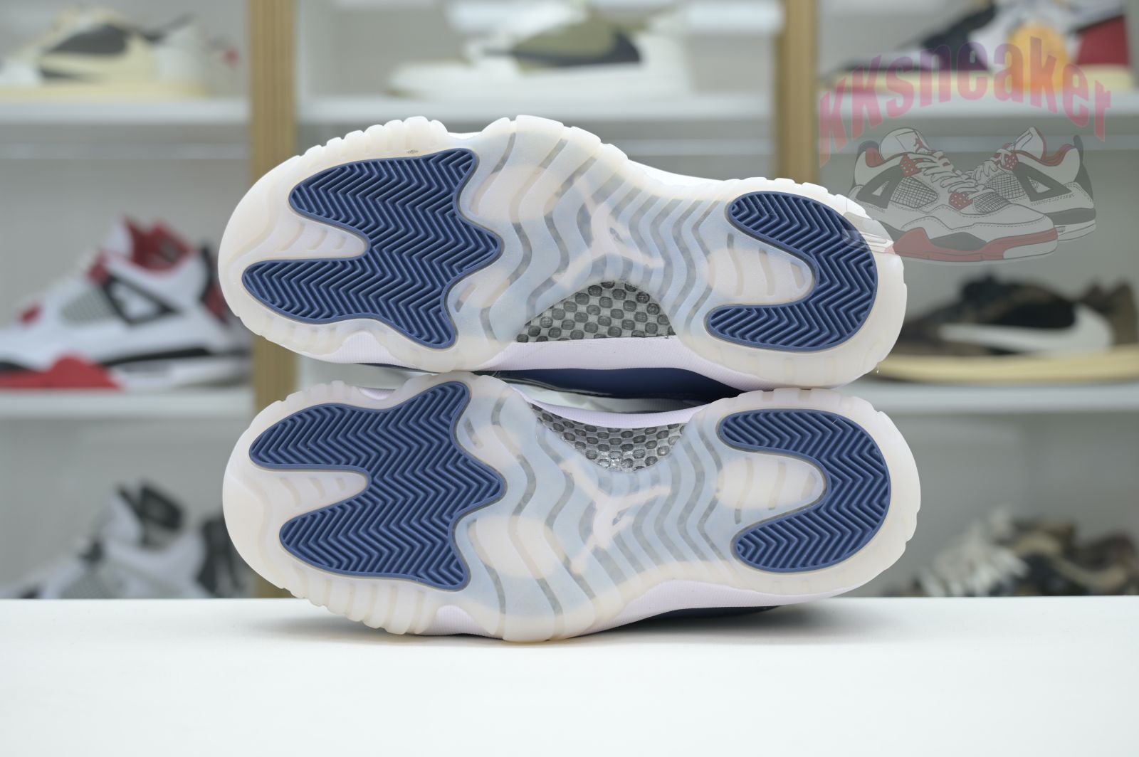 Jordan Air Jordan 11 Low“Diffused Blue”