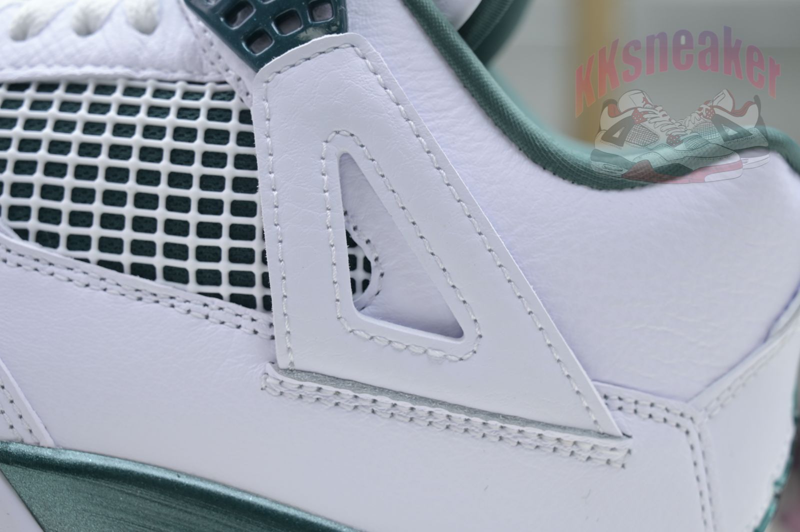 Air Jordan 4 Oxidized Green