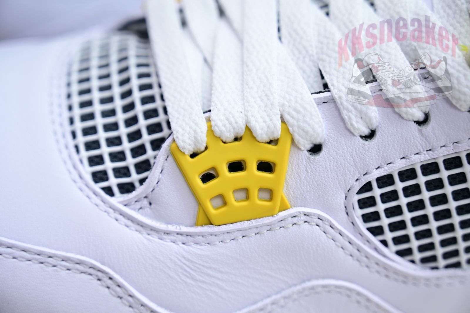 Jordan Air Jordan 4 "Vivid Sulfur"