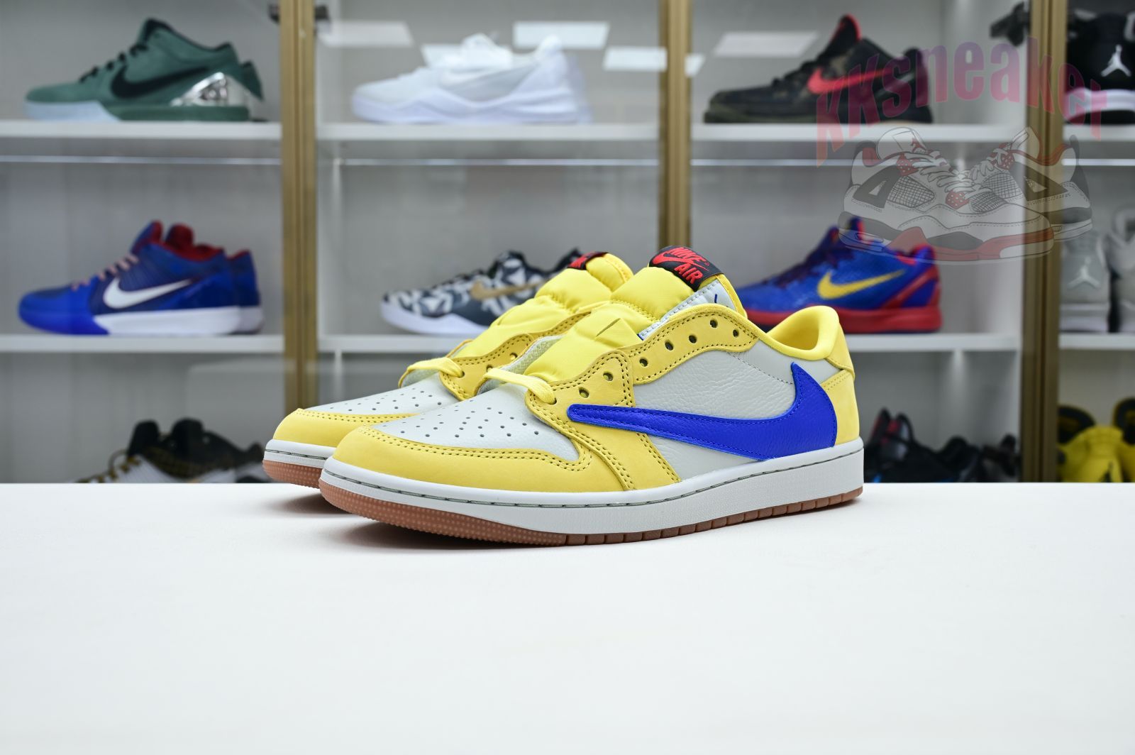 Travis Scott x Jordan Air Jordan 1Low Canary