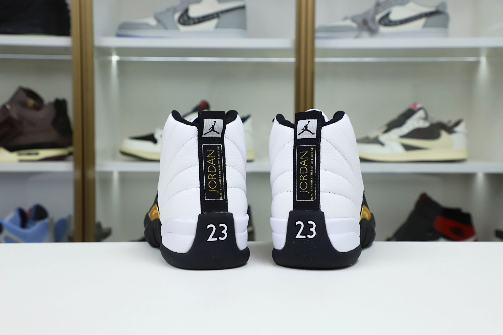 AIR JORDAN 12 RETRO 