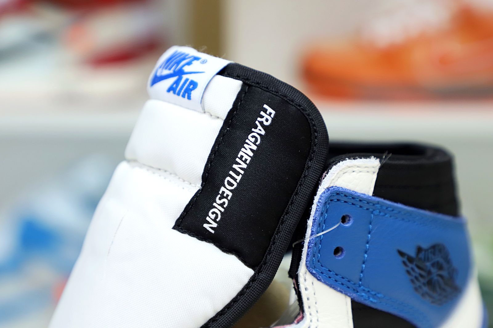 FRAGMENT DESIGN X TRAVIS SCOTT X AIR JORDAN 1 RETRO HIGH