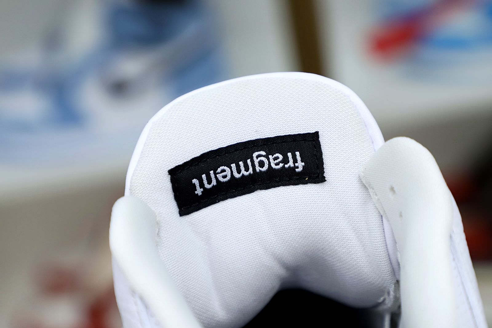 FRAGMENT DESIGN X AIR JORDAN 3 RETRO SP 