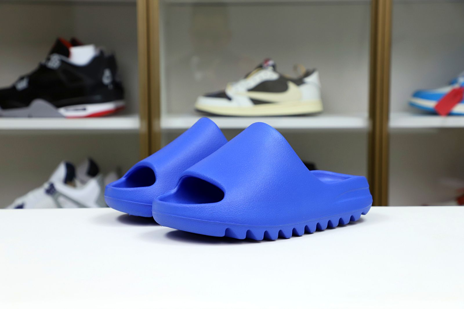 YEEZY SLIDE AZURE 2022