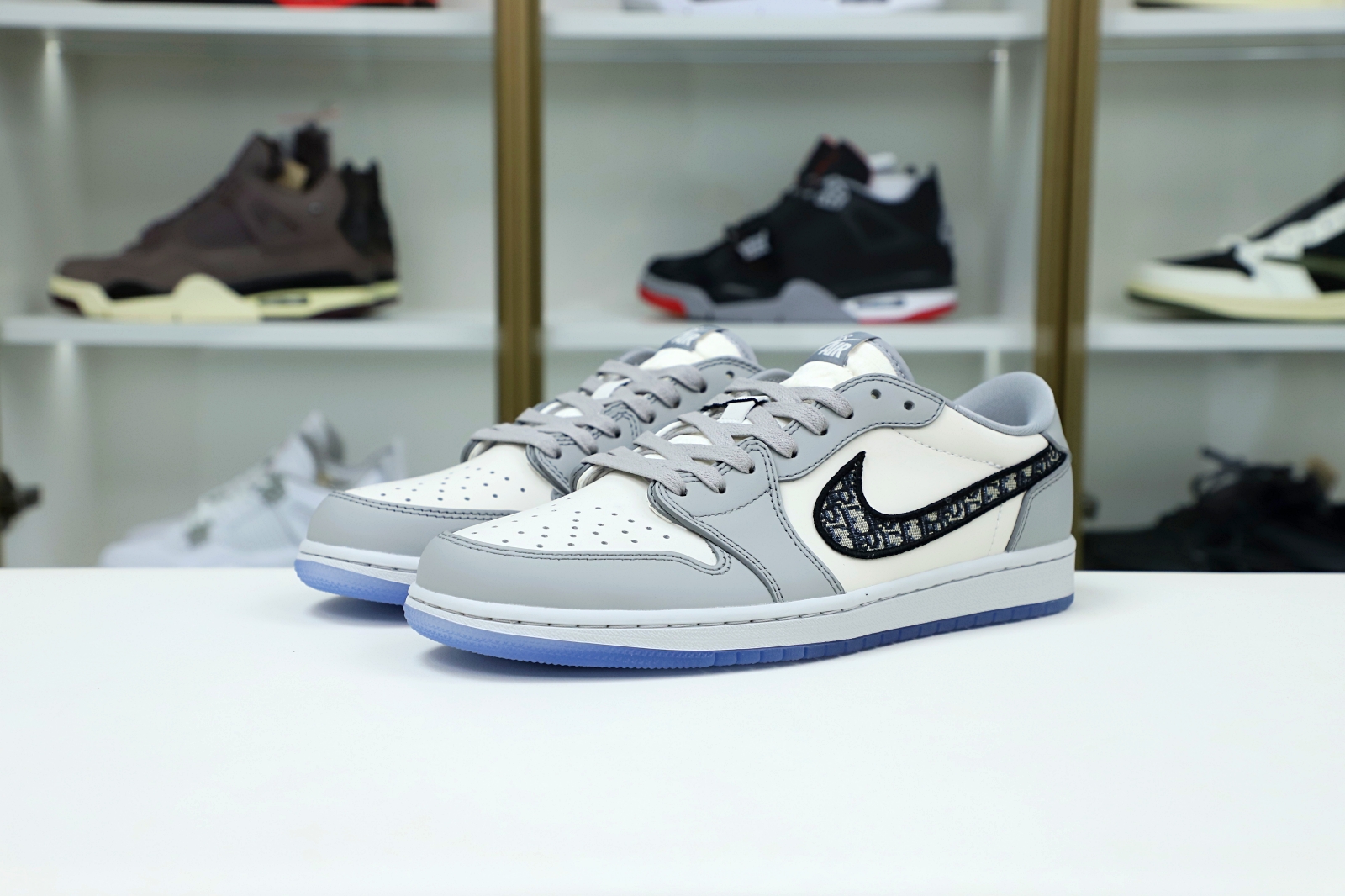 DI*R X AIR JORDAN 1 LOW