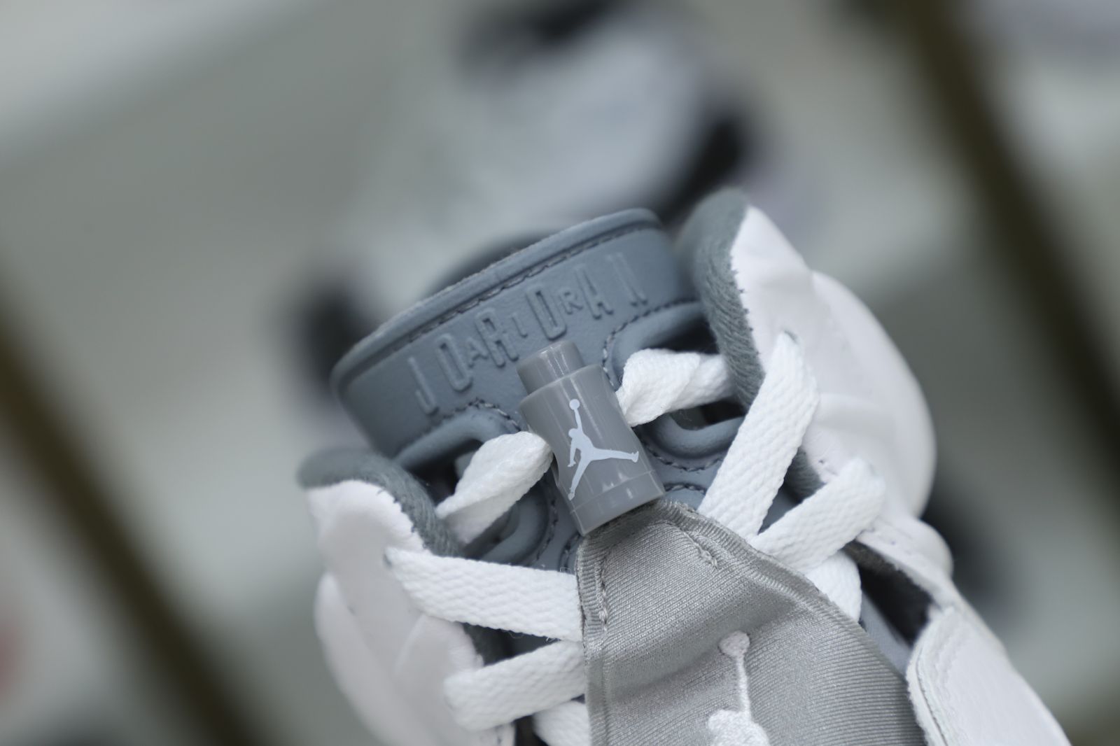 AIR JORDAN 6 COOL GREY