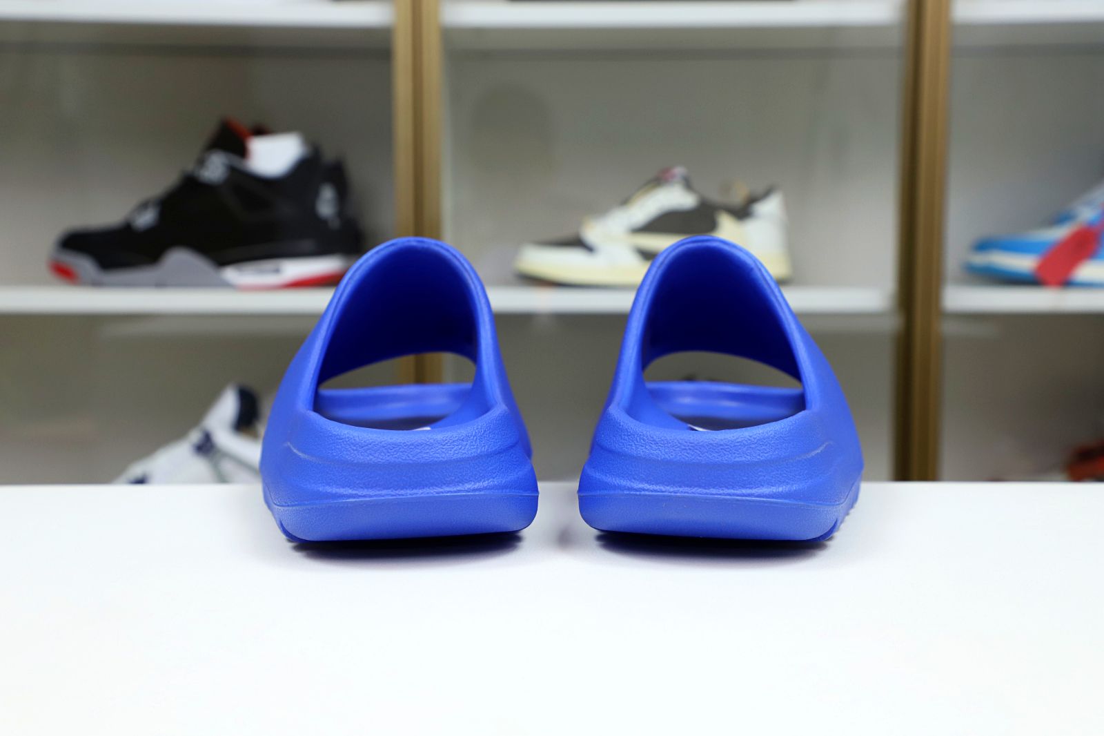 YEEZY SLIDE AZURE 2022