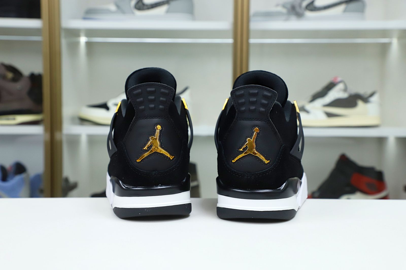 Jordan Air Jordan 4 retro royalty