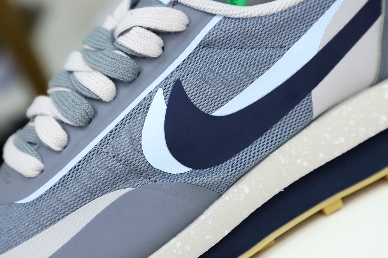 sacai x Nike LDWaffe "Cool Grey"