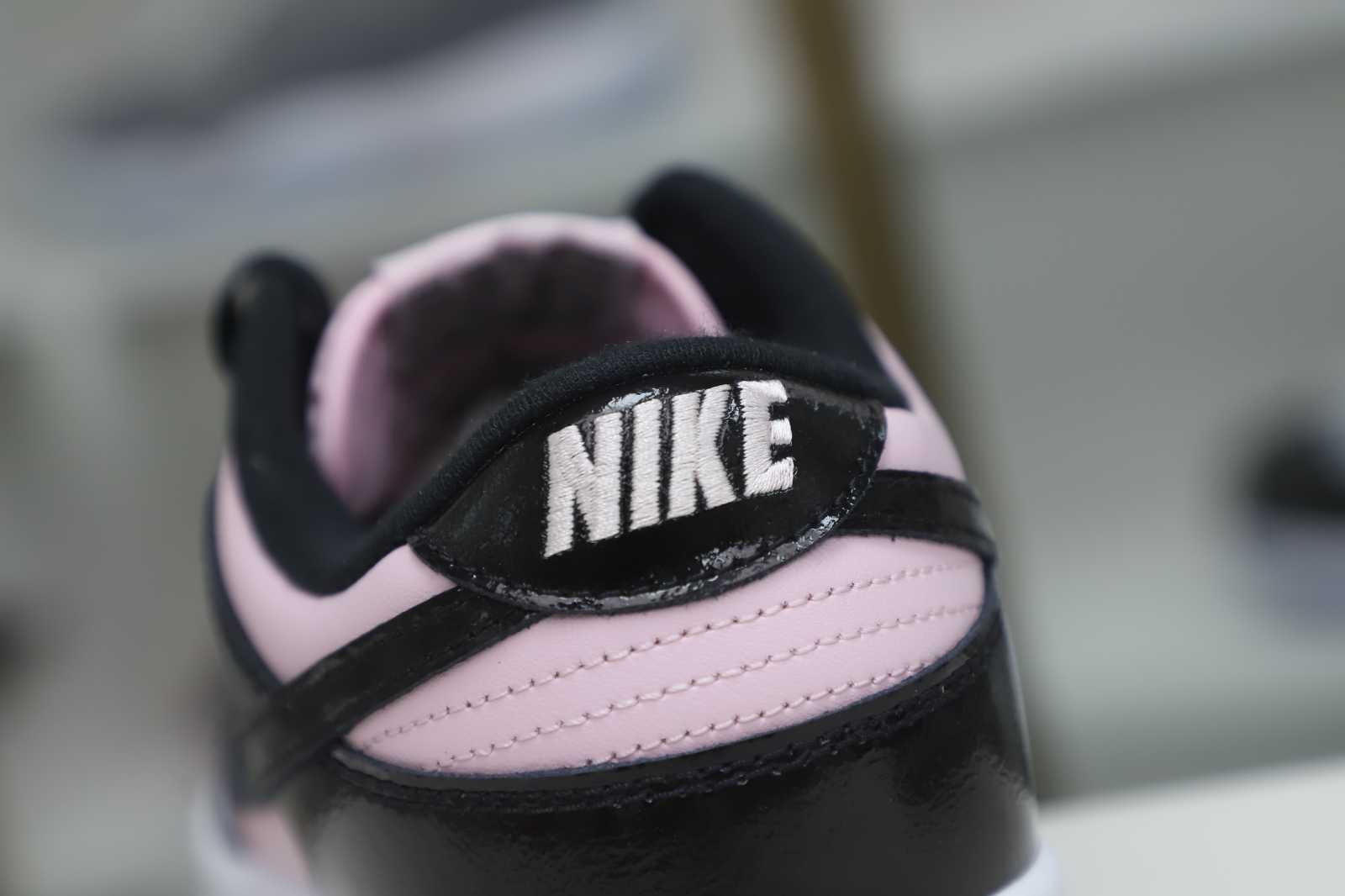 Nike Dunk Low ESS "Pink Black"