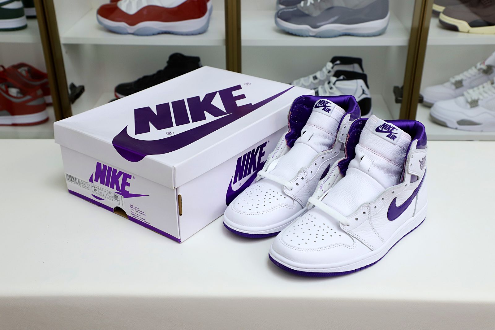 Air Jordan 1 High OG Court Purple