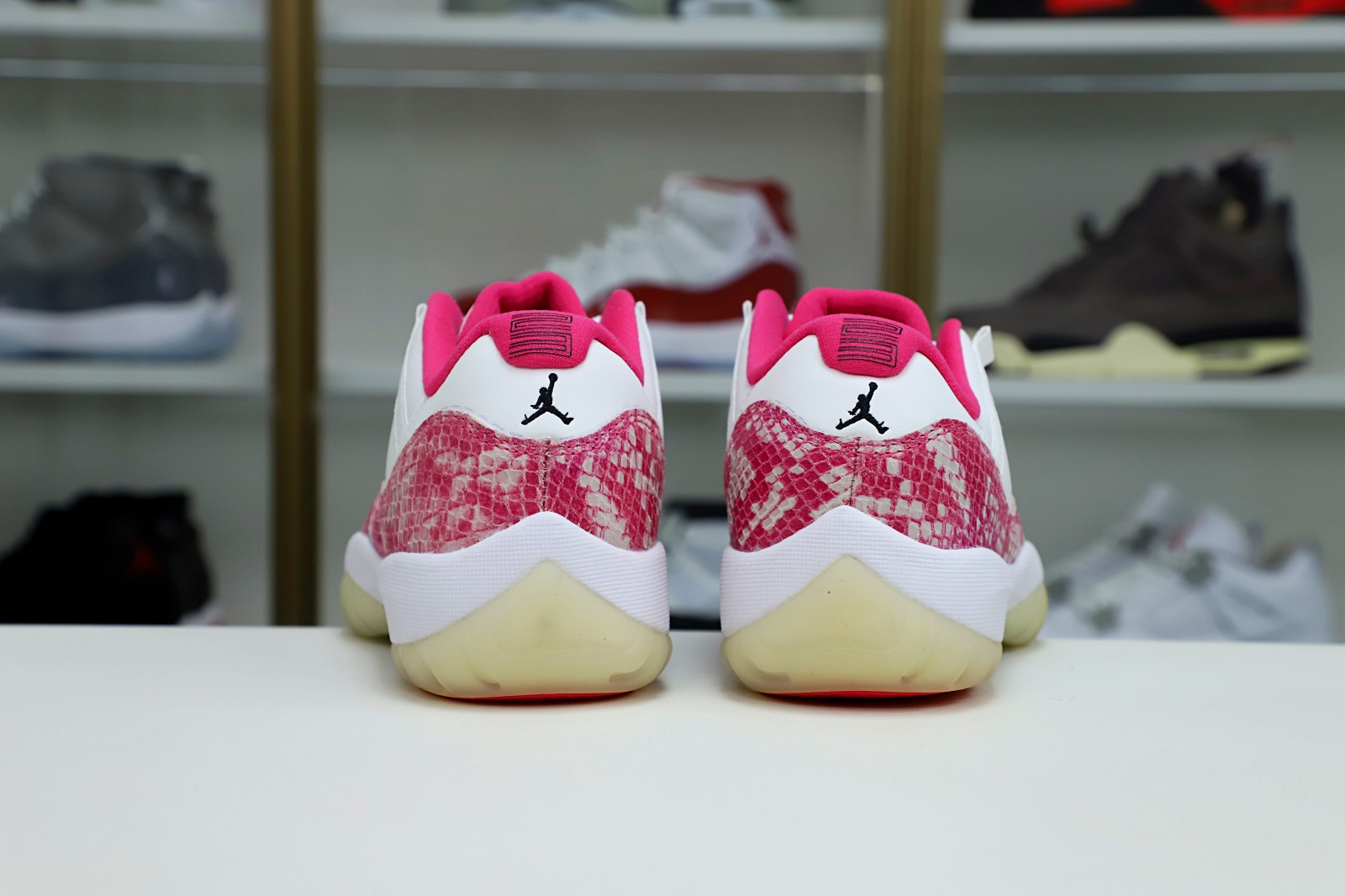 Jordan Air Jordan 11 pink snakeskin