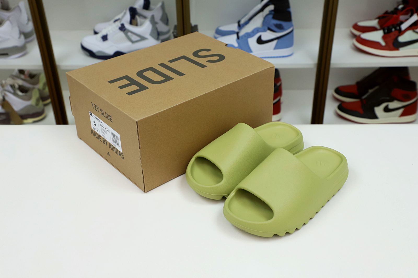 Yeezy Slide "Resin"FZ5904