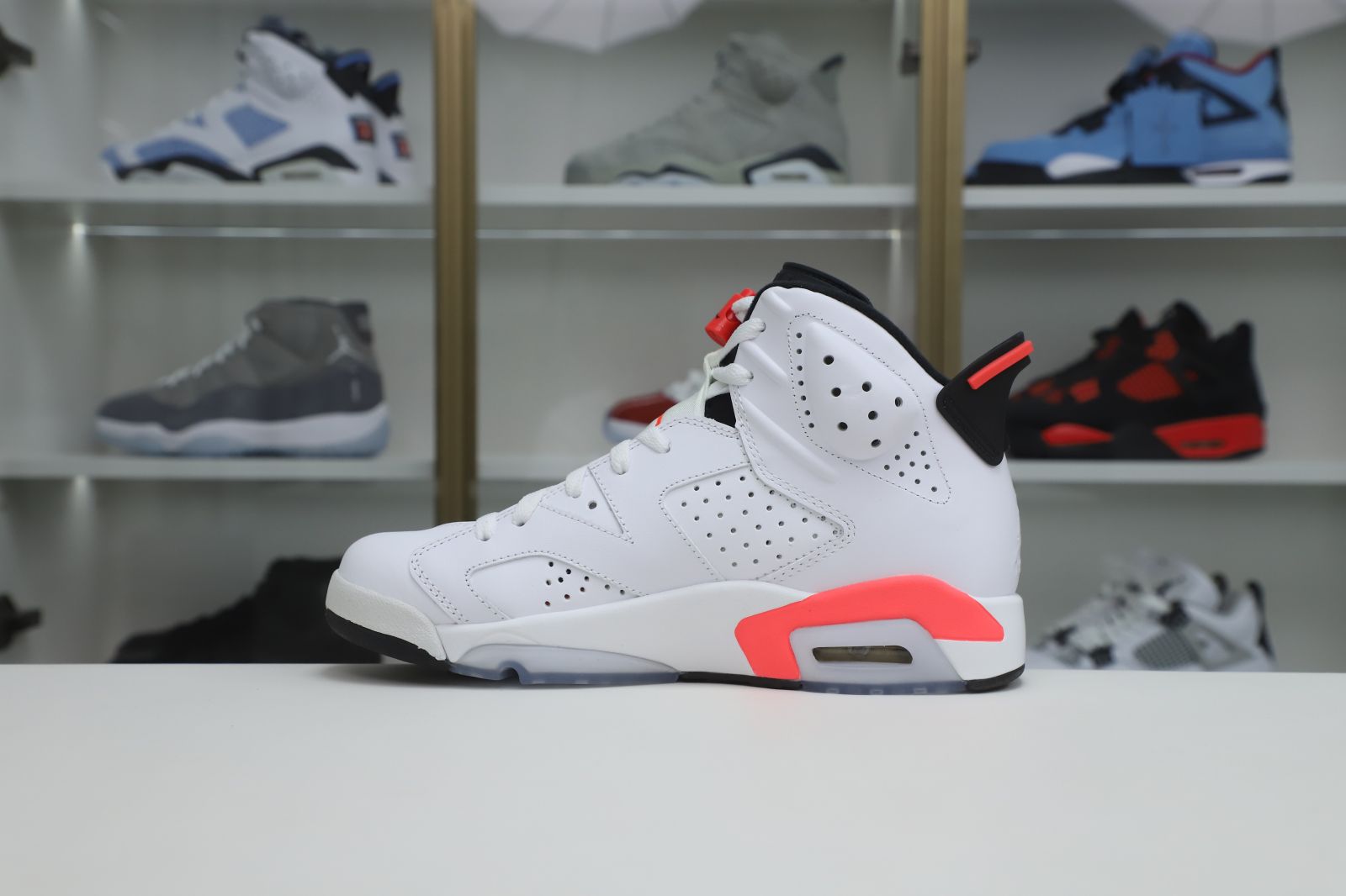 Air Jordan 6 Retroinfrared White